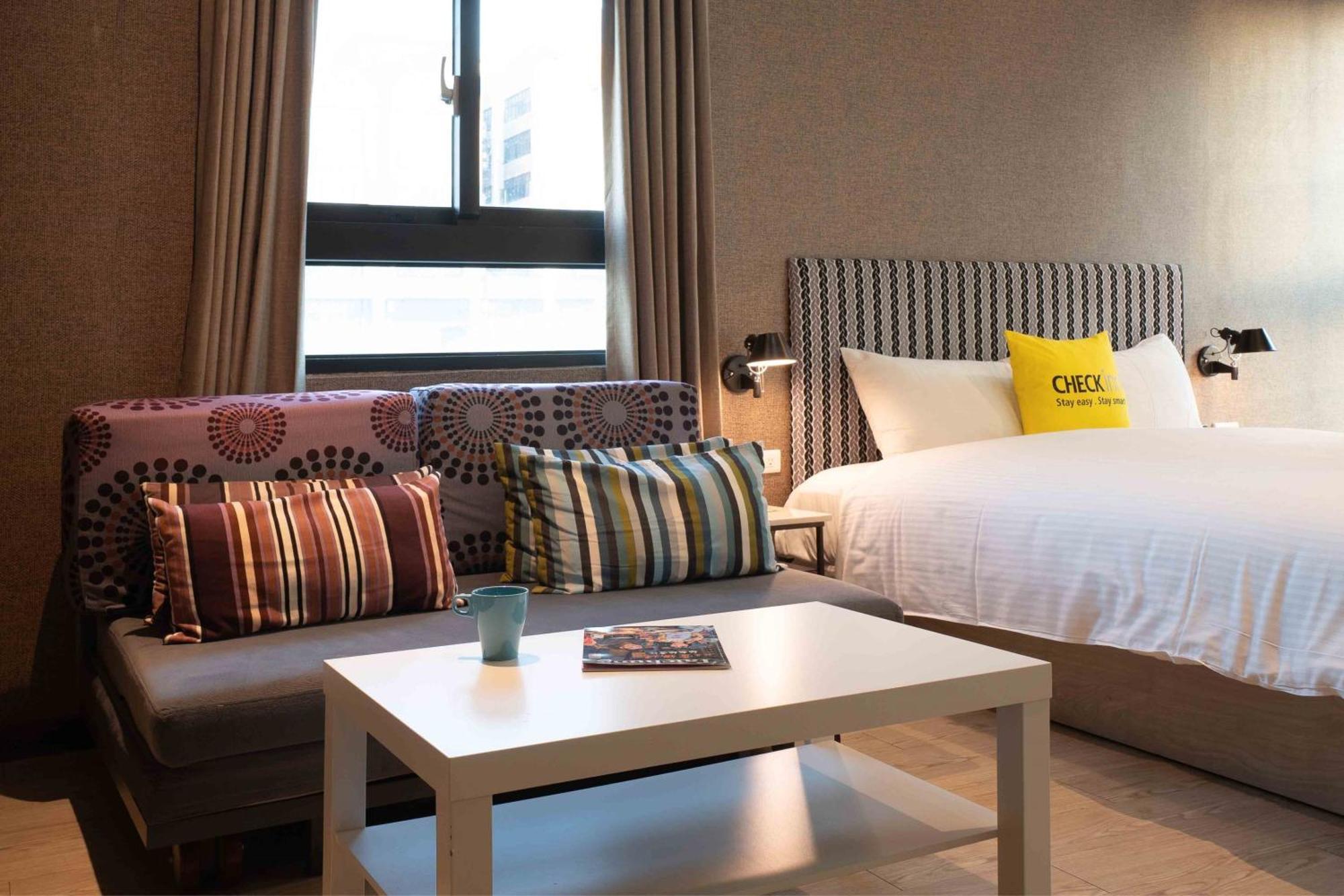 Check Inn Taichung Ziyou المظهر الخارجي الصورة