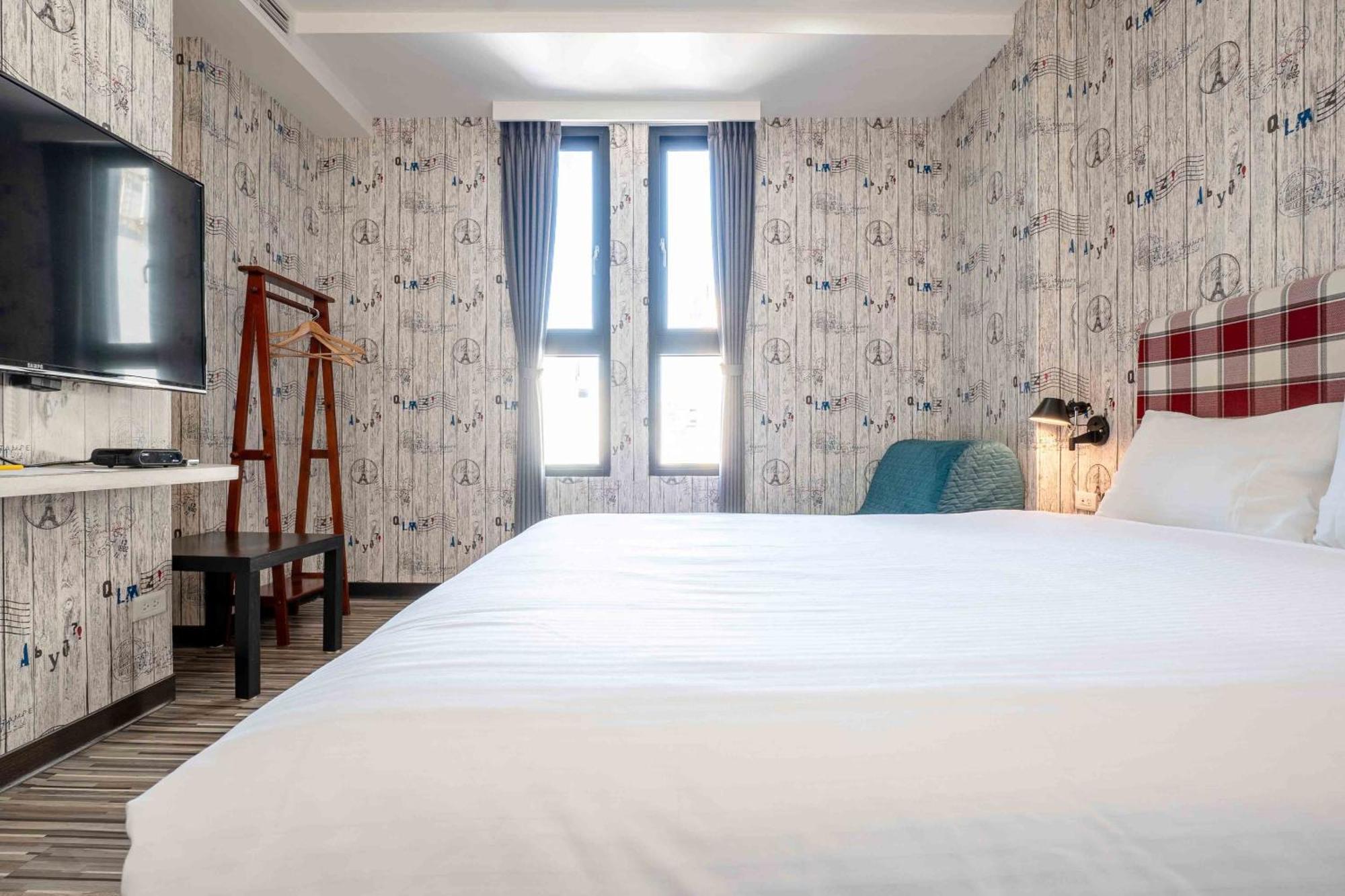 Check Inn Taichung Ziyou المظهر الخارجي الصورة