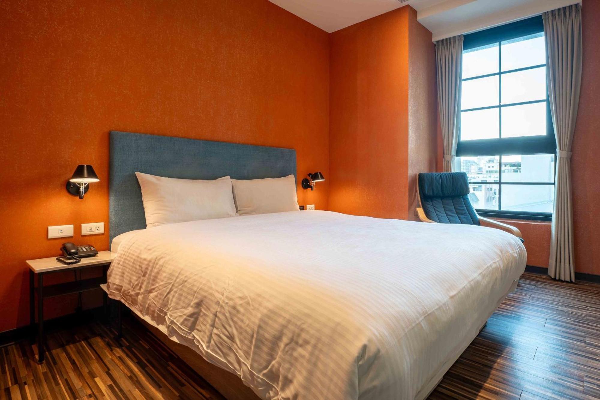 Check Inn Taichung Ziyou المظهر الخارجي الصورة