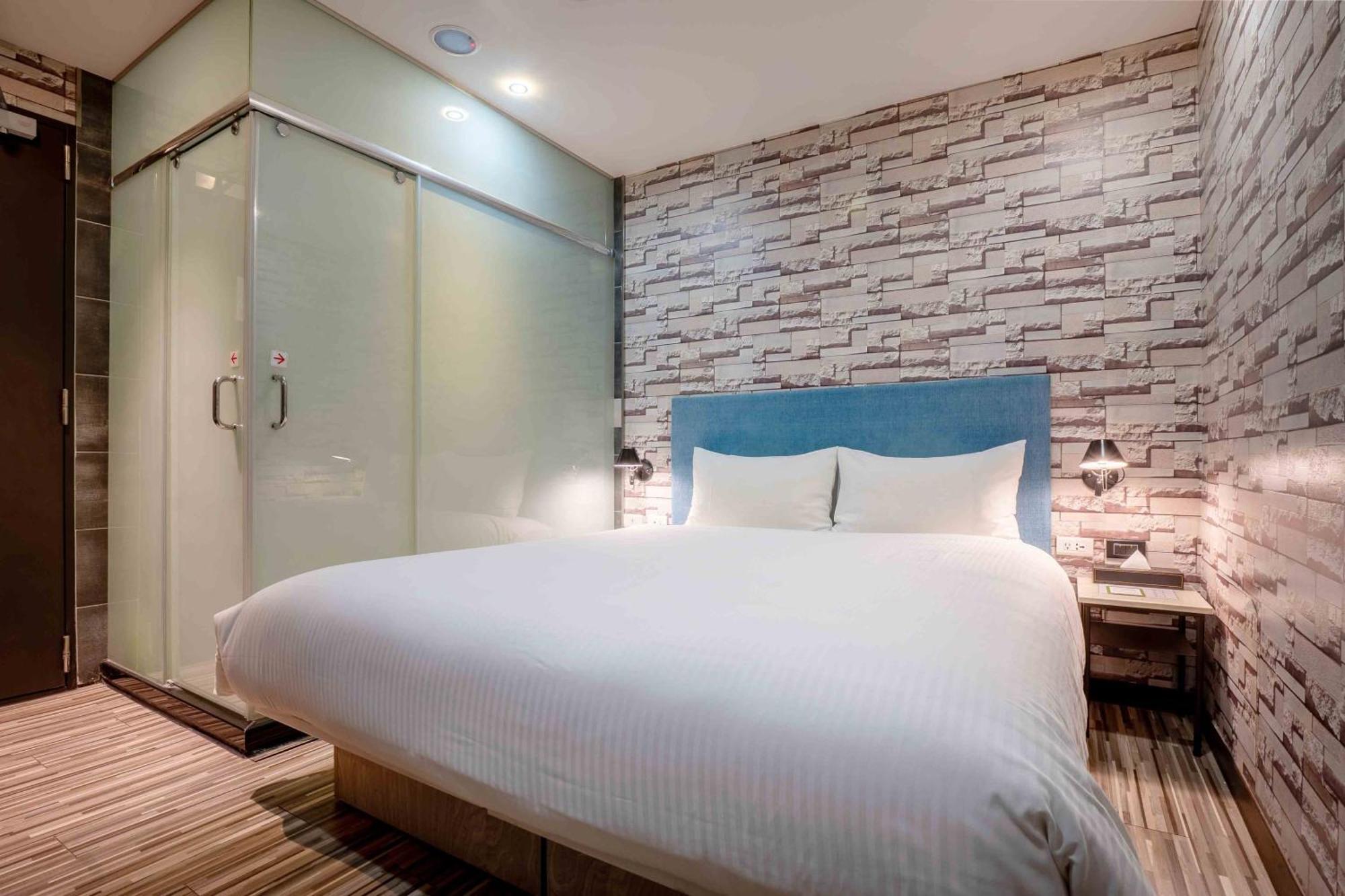 Check Inn Taichung Ziyou المظهر الخارجي الصورة